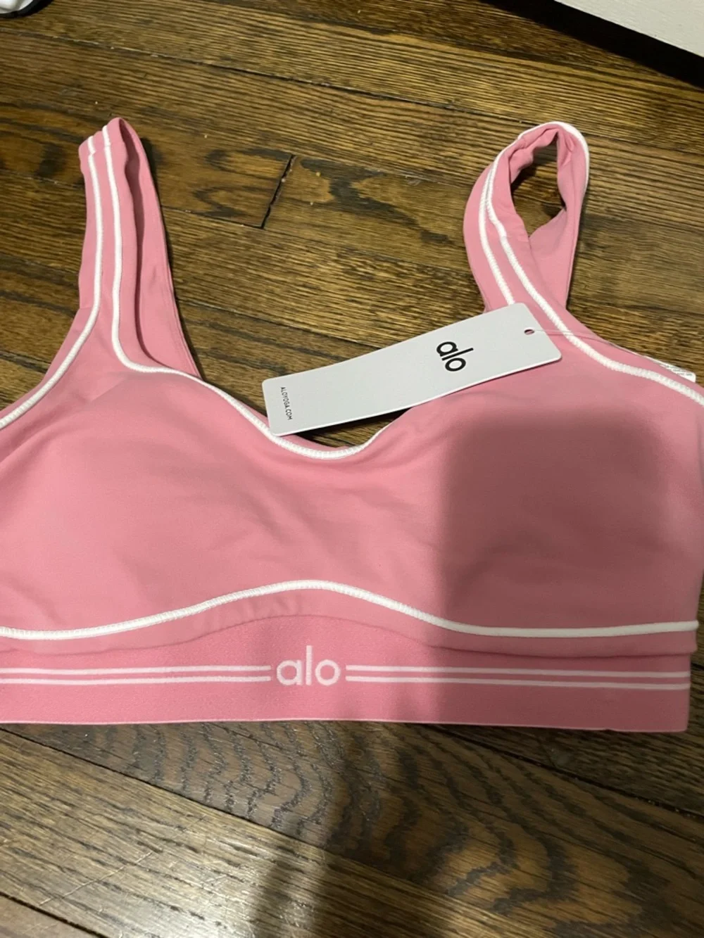 ALO Yoga Pink Seamless Piping Sports Bra & leggings! + Fast shipping!! - Picture 3 of 5